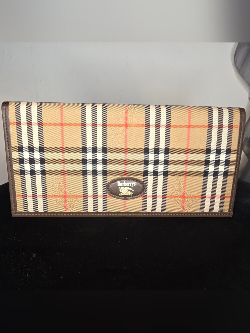 Burberrys Vintage Check Wallet in Beige/Tan with Red & Black Accents Authentic